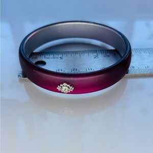 Avon Women’s Bracelet Bangle Frosted Embellished Red Frosted Sparkling Charm